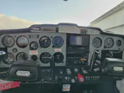 featured-cessna-172-cockpit.webp